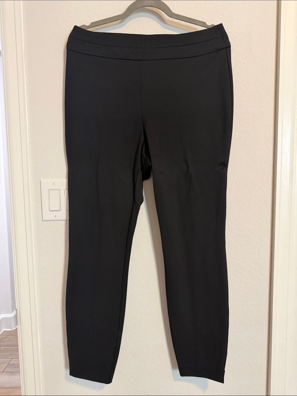 cooper & ella Black Pull-On Ponte Trousers